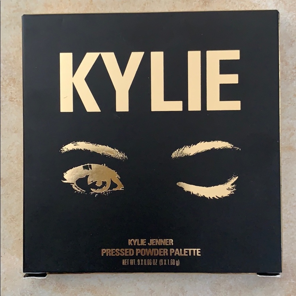 Kylie Kylie Jenner The Sorta Sweet Pallete.